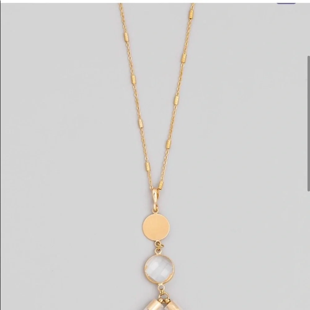 LAST ONE: Long gold chain shimmery pendant drop necklace - Picture 2 of 4